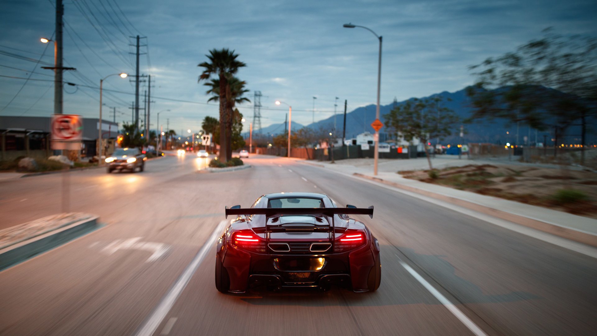 开云网站-冬季滑雪运动技术提升，冬季滑雪项目