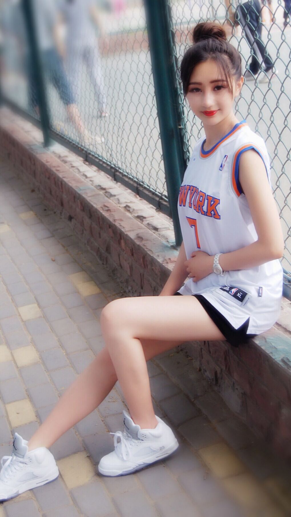 朱婷带领队友进行赛前封闭训练，朱婷带队出发