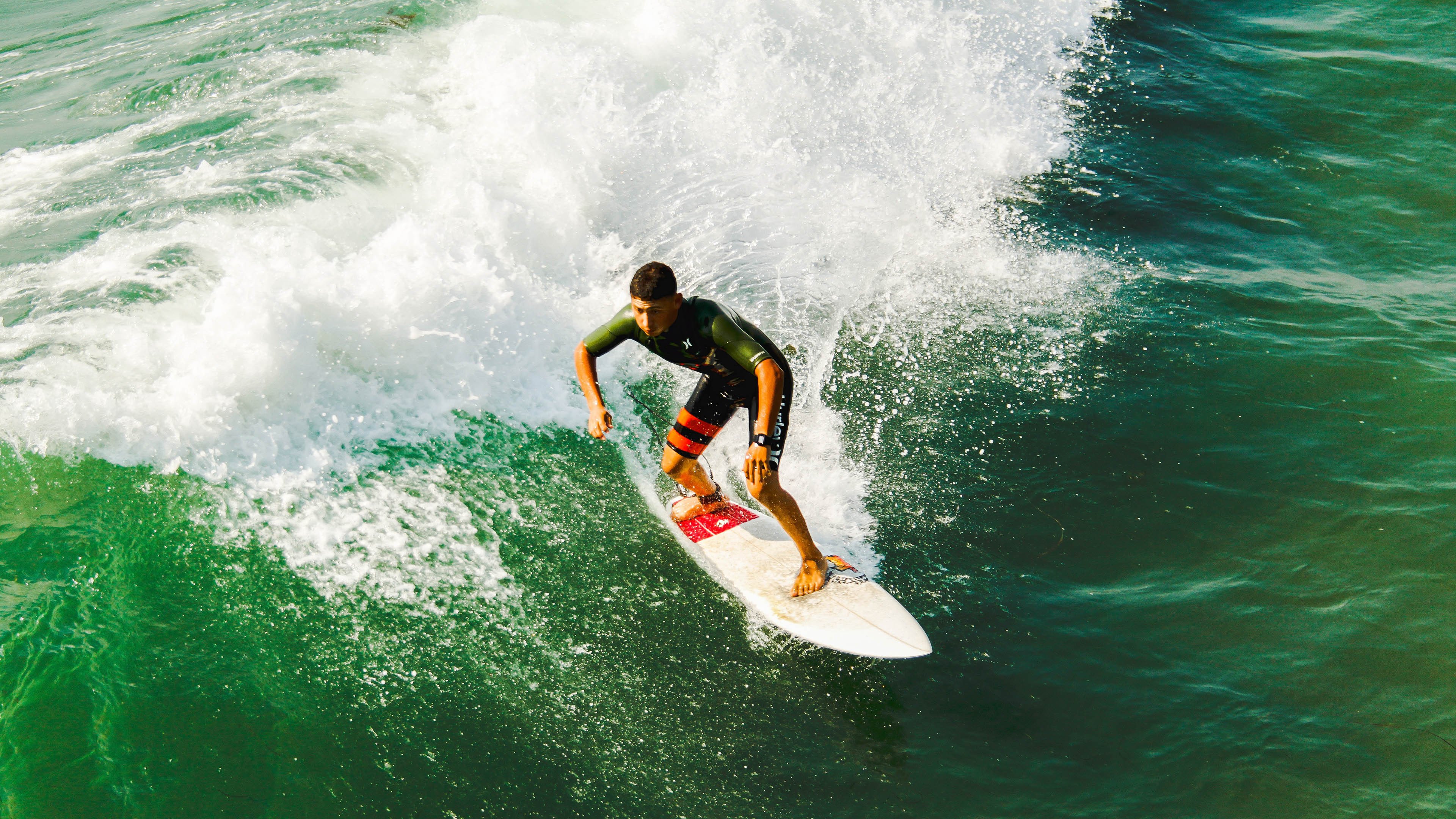 开运app入口-阿根廷骑手受邀参加欧洲马术巡回赛,与国际顶级骑手同场竞技。